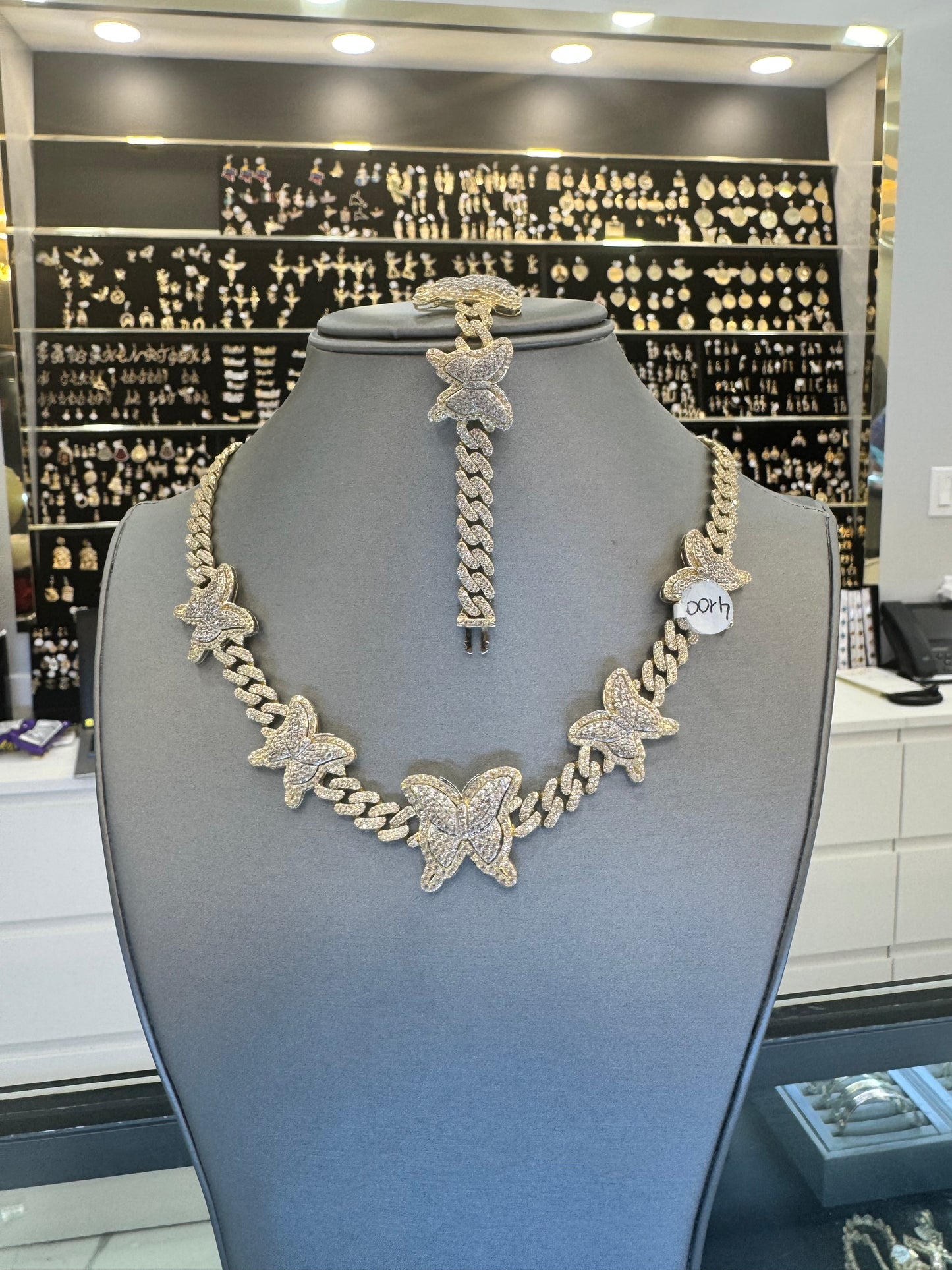 Choker Mariposa 14k